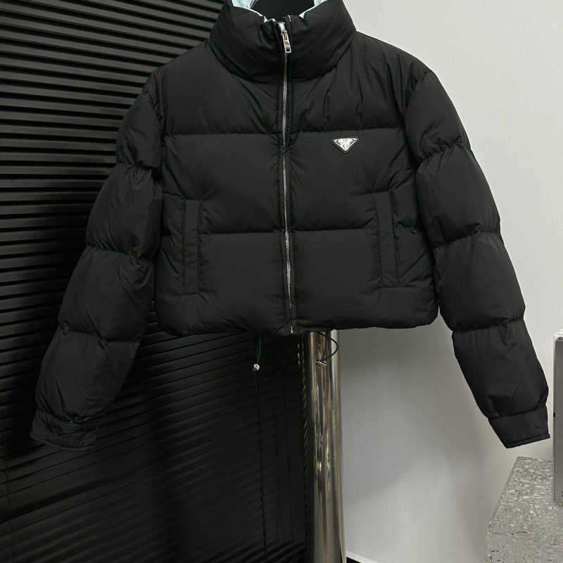 Pra*a down coat